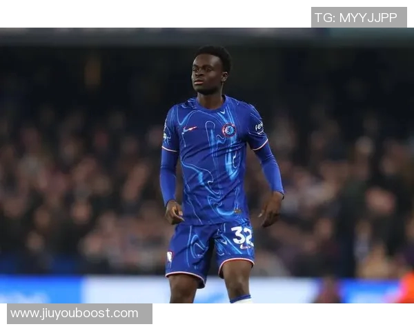 马雷斯卡分析詹姆斯后腰角色应对中场重兵布阵的挑战与对抗策略 马雷斯卡分析詹姆斯后腰角色应对中场重兵布阵的挑战与对抗策略