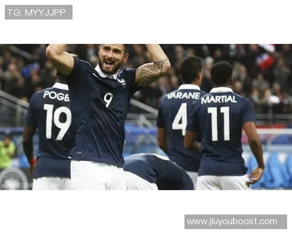 穆勒赞卡尔终结能力强孔帕尼强调全员必须全力以赴